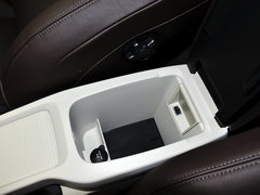 沃尔沃V40 2015款 1.6T 自动 智雅版