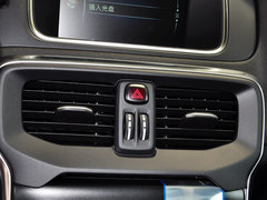 沃尔沃V40 2015款 1.6T 自动 智雅个性运动版