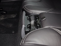 沃尔沃V40 2015款 1.6T 自动 智雅个性运动版