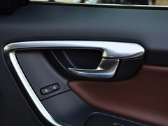 沃尔沃XC60(进口) 2015款 2.0T 自动 T5 智雅版 5座