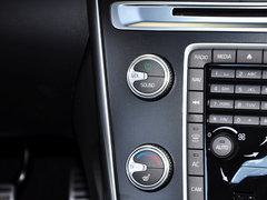 沃尔沃XC60(进口) 2015款 2.0T 自动 T5 个性运动版 5座