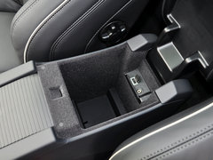沃尔沃V60 2015款 2.0T 自动 T5 智雅 个性运动版