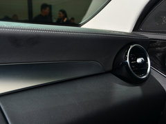 奔驰C级 2015款 C 180 L 运动型