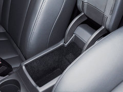 奥迪Q3 2015款 35 TFSI 舒适型 5座