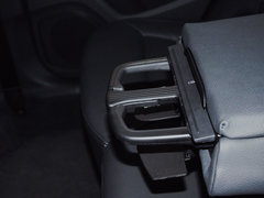 奥迪Q3 2015款 35 TFSI 舒适型 5座