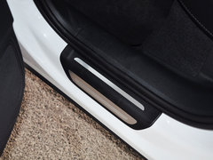 奥迪Q3 2015款 30 TFSI 舒适型 5座