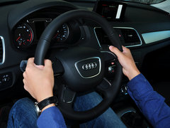 奥迪Q3 2015款 30 TFSI 标准型 5座