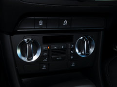 奥迪Q3 2015款 30 TFSI 标准型 5座