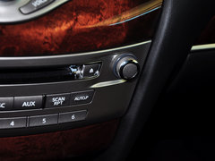 英菲尼迪QX60(进口) 2014款 3.5L CVT 两驱卓越版 7座