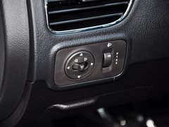 宝骏610 2014款 CROSS 1.5L 自动 豪华型