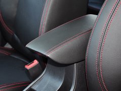 宝骏610 2014款 CROSS 1.5L 自动 豪华型