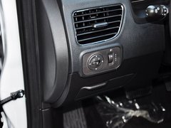 宝骏610 2014款 CROSS 1.5L 自动 豪华型