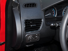 宝骏610 2014款 CROSS 1.5L 手动 舒适型