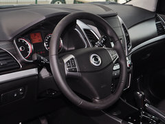 柯兰多 2015款 2.0L 自动 汽油四驱致纯版