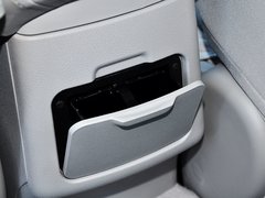 帝豪 2014款 三厢 1.5L 手动 时尚型