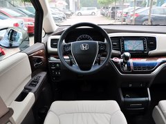奥德赛 2015款 2.4L CVT 至尊版 7座