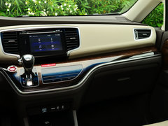奥德赛 2015款 2.4L CVT 至尊版 7座