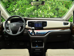 奥德赛 2015款 2.4L CVT 至尊版 7座