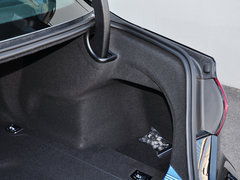 奥迪A8 2014款 60 TFSI quattro豪华型