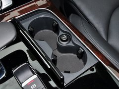 奥迪A8 2014款 50 TFSI quattro豪华型