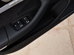 奥迪A8 2014款 50 TFSI quattro豪华型