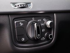 奥迪A8 2014款 50 TFSI quattro豪华型