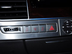 奥迪A8 2014款 45 TFSI quattro专享型