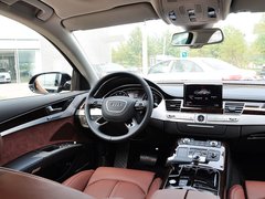 奥迪A8 2014款 45 TFSI quattro豪华型