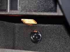 奥迪A8 2014款 45 TFSI quattro豪华型