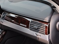 奥迪A8 2014款 45 TFSI quattro豪华型