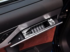 奥迪A8 2014款 45 TFSI quattro豪华型