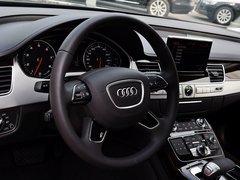 奥迪A8 2014款 45 TFSI quattro豪华型