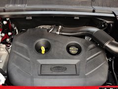 揽胜极光（进口） 2015款 2.0T 5门 耀动版