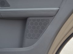 途安 2015款 1.4TSI 自动 旗舰版 5座