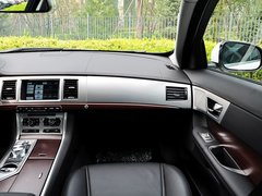 捷豹XF 2015款 2.0T 自动 风华版