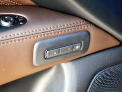英菲尼迪QX60(进口) 2014款 2.5L Hybrid 两驱卓越版 7座