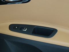起亚K4 2014款 2.0L 自动 LUX