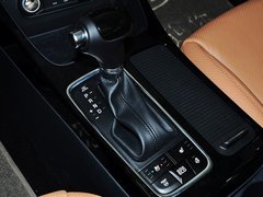 起亚K4 2014款 2.0L 自动 LUX
