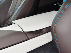 宝马i8 2014款  标准型