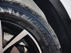 中华V5 2014款 1.5T 自动 四驱尊贵型 5座