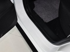 中华V5 2014款 1.5T 自动 四驱尊贵型 5座