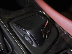 昂科威 2014款 28T 自动 四驱全能运动旗舰型 5座
