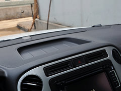 途观 2015款 1.8TSI 自动 两驱30周年纪念版 5座