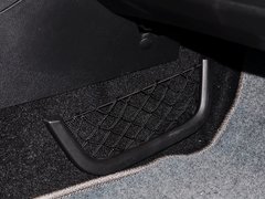 中华V5 2014款 1.5T 自动 两驱运动型 5座