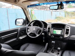 帕杰罗 2015款 3.0L 自动 精英超越版 国V 7座