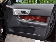 捷豹XF 2015款 2.0T 自动 豪华版