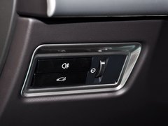 捷豹XF 2015款 2.0T 自动 豪华版