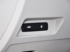 红旗H7 2015款 2.0T 自动 豪华型