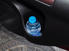 英菲尼迪ESQ 2014款 1.6L 率臻版