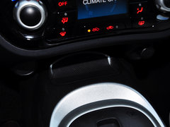 英菲尼迪ESQ 2014款 1.6L 率臻版